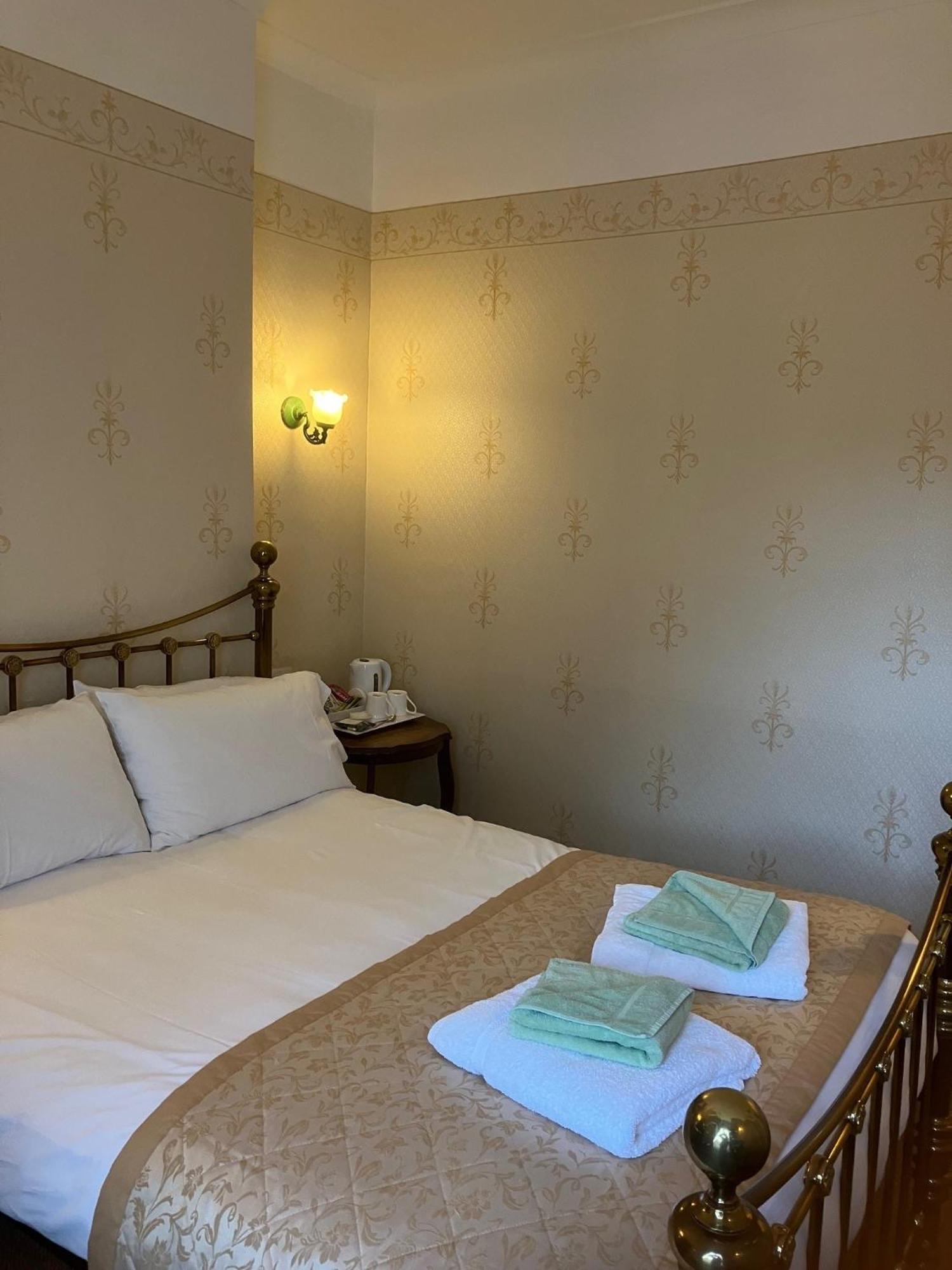 Chapel House Hotell Atherstone Exteriör bild