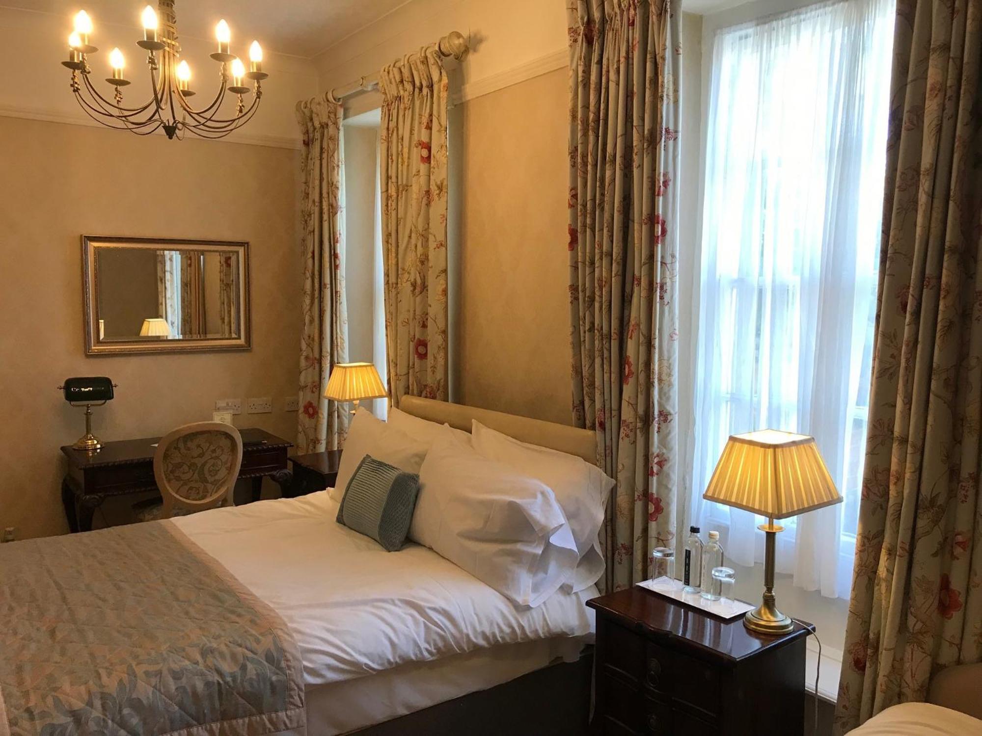 Chapel House Hotell Atherstone Exteriör bild
